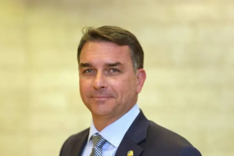 Flávio Bolsonaro cancela visita a Campina Grande prevista para esta sexta-feira