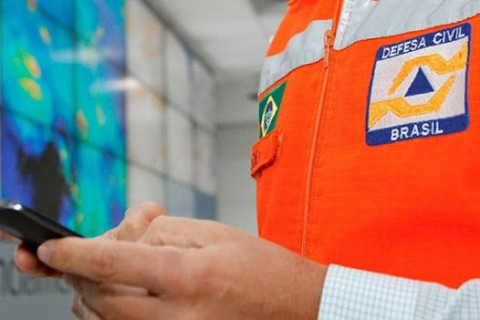Após invasão e alerta falso, sistema da Defesa Civil é suspenso